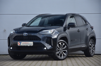 Toyota Yaris Cross 1.5 Hybrid AWD Dynamic + |