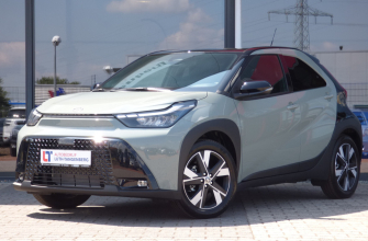 Toyota Aygo X Hybrid 115 pulse Bi Tone
