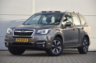Subaru Forester 2.0 Luxury | Eyesight | Trekhaak | 1e eig |